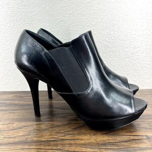 Vera Wang Lavender Womens Size 9.5M Black Leather Peep Toe Platform Booties Heel
